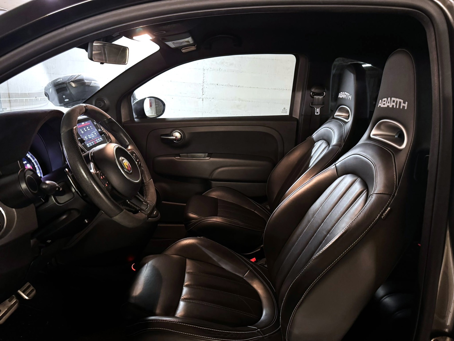 FIAT 595 1.4 16V Turbo Abarth Competizione Dualogic-image-9