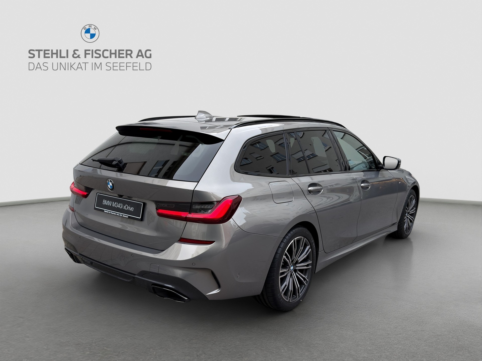 BMW M340i xDrive 48V Touring Steptronic-image-2