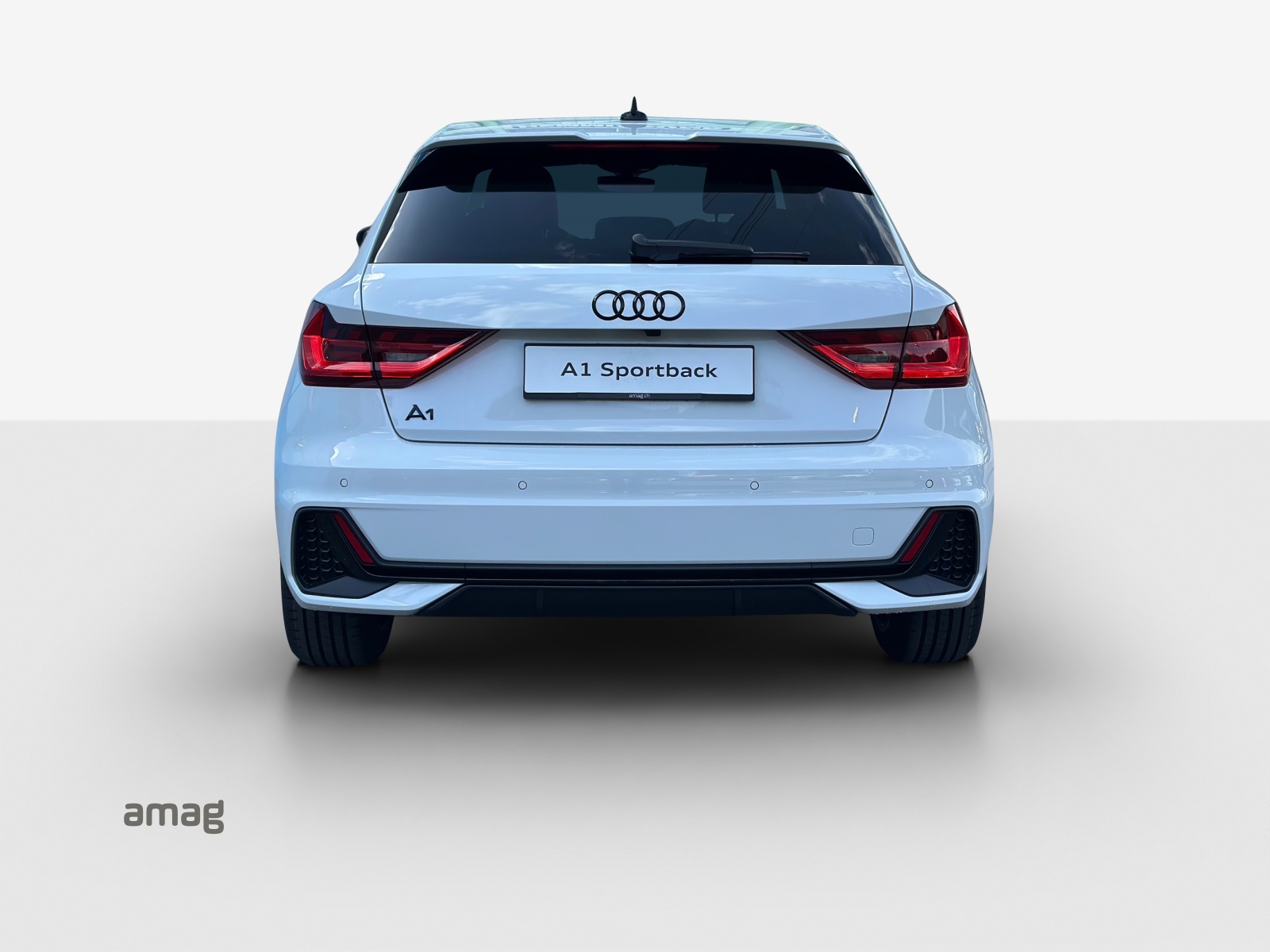 AUDI A1 Sportback 30 TFSI S Line Attraction S-tronic-image-3