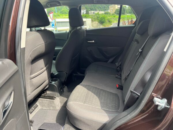 CHEVROLET Trax 1.7 VCDi LS 4WD-image-7