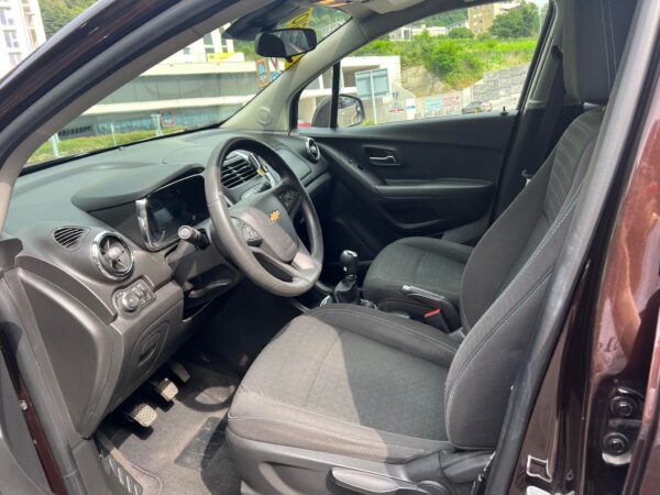 CHEVROLET Trax 1.7 VCDi LS 4WD-image-5