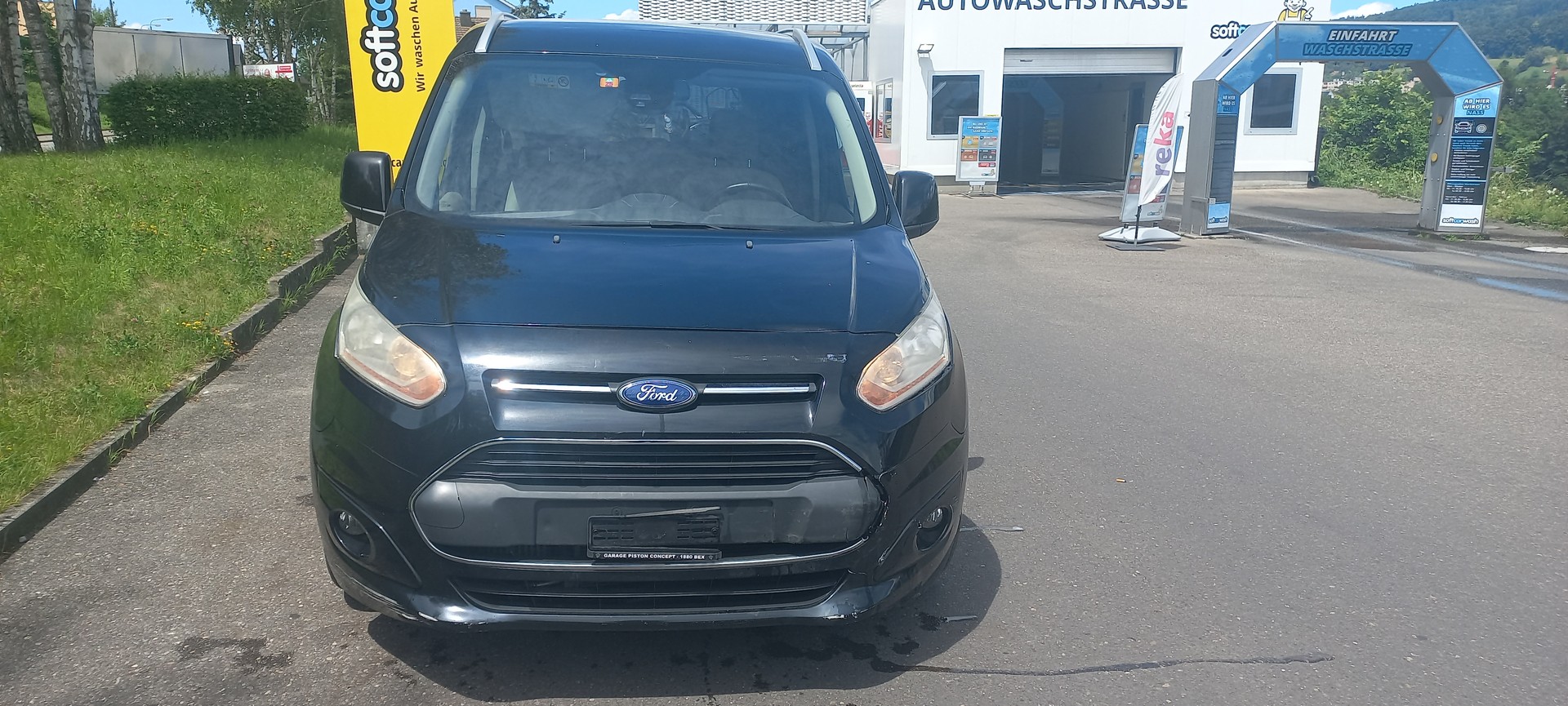 FORD Tourneo Connect 1.6 TDCi Titanium-image-0