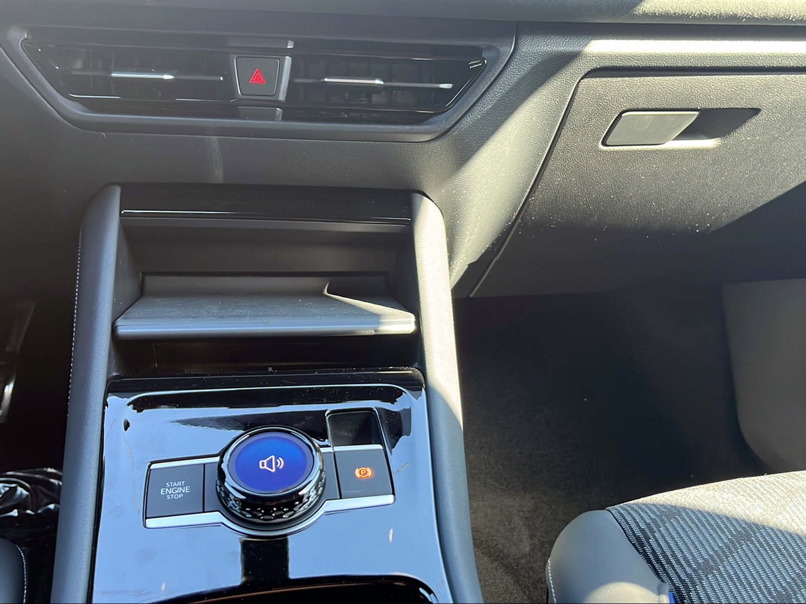 VW Tiguan 2.0 TSI DSG R-Line United 4Motion-image-11