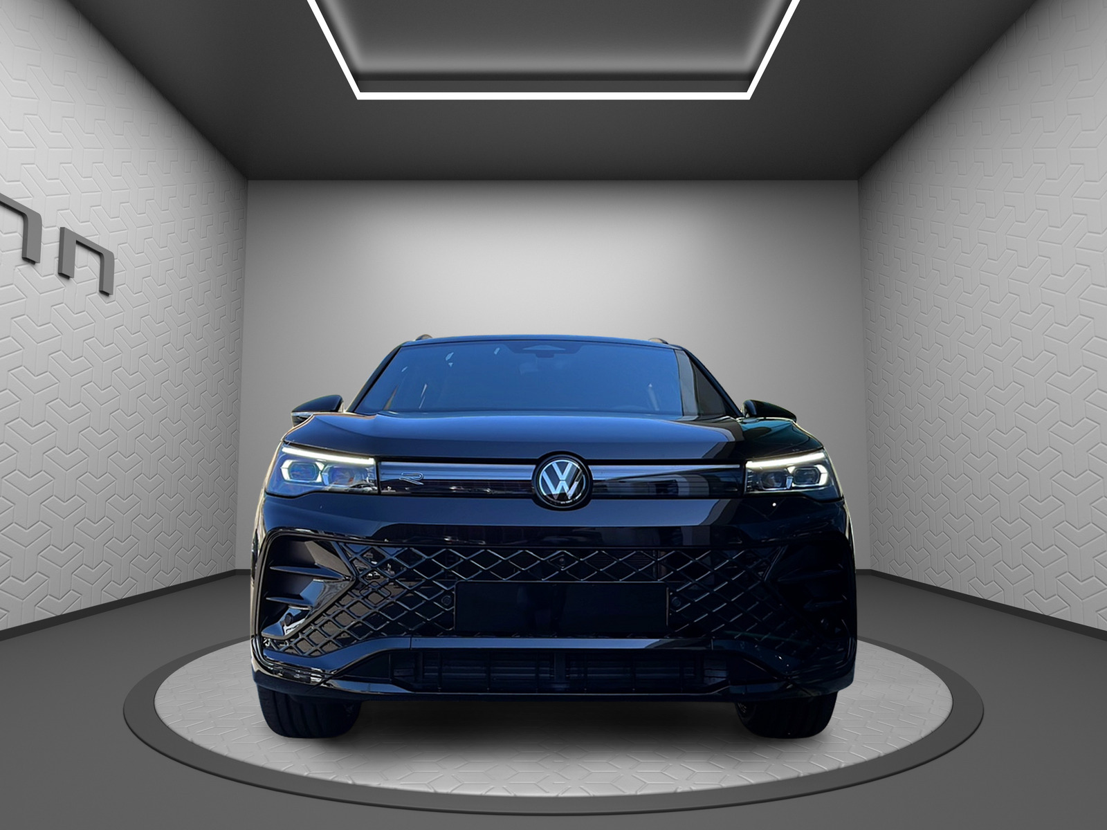 VW Tiguan 2.0 TSI DSG R-Line United 4Motion-image-3
