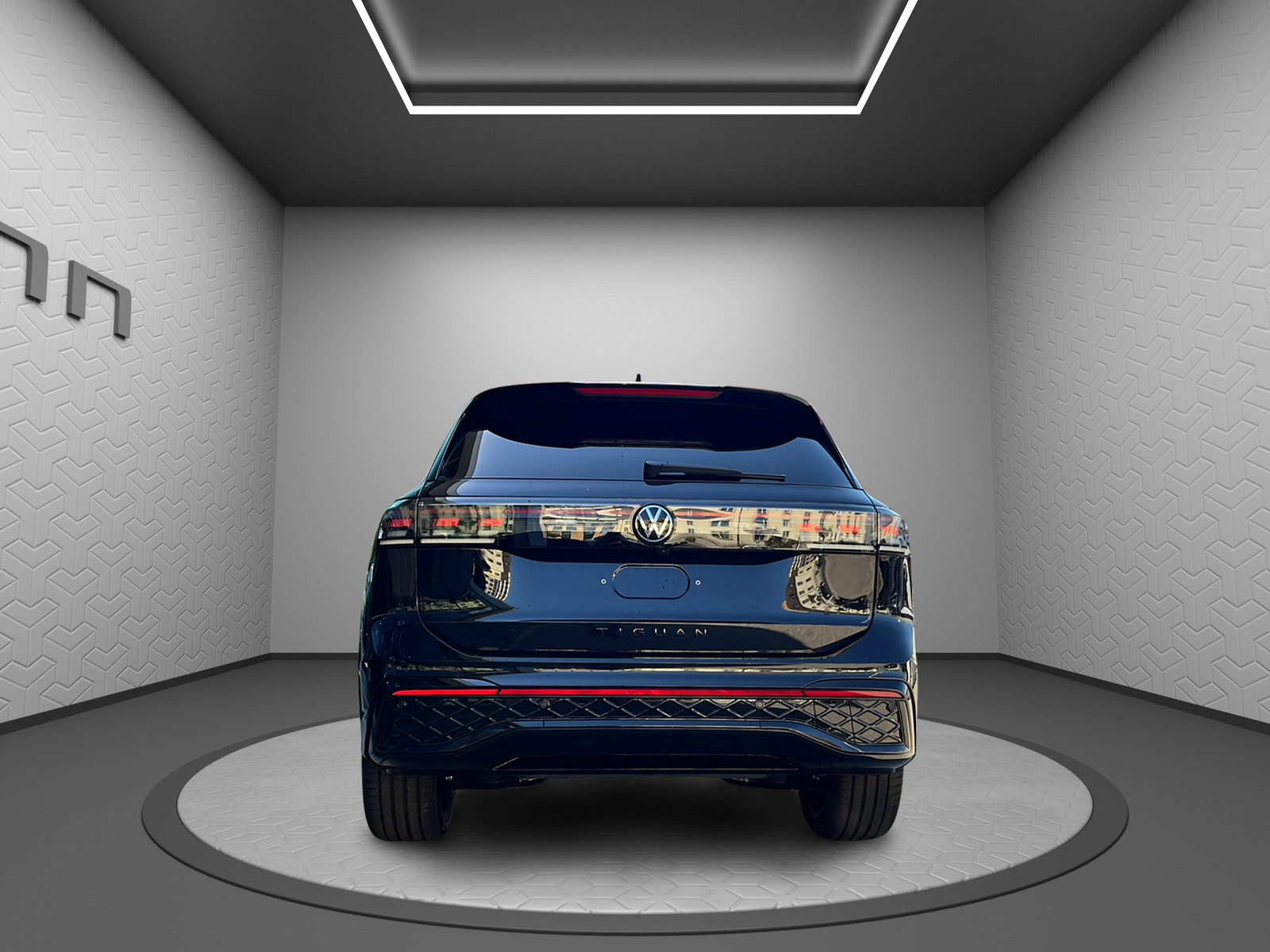 VW Tiguan 2.0 TSI DSG R-Line United 4Motion-image-4