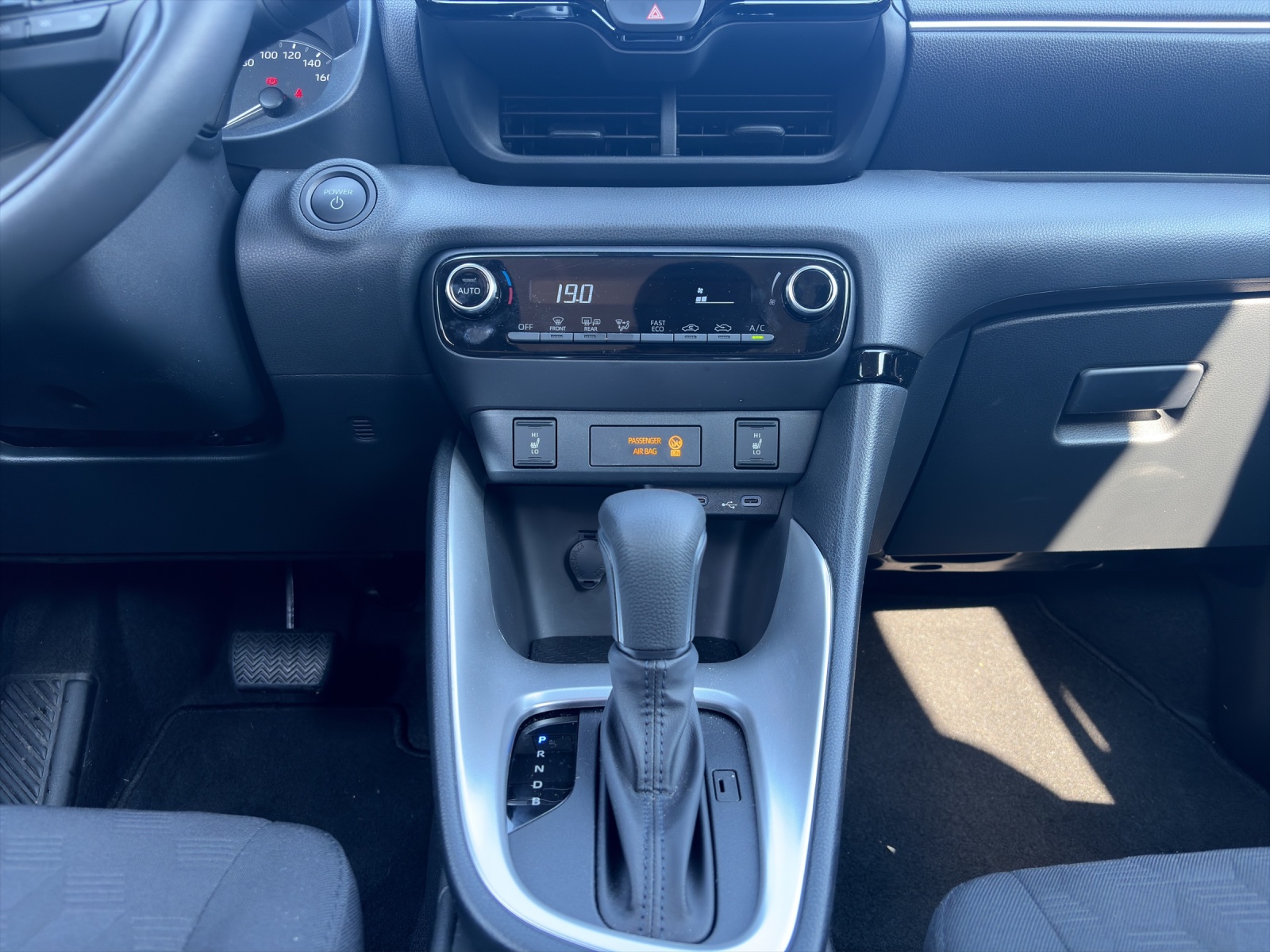 MAZDA 2 Hybrid Exclusive-line-image-11