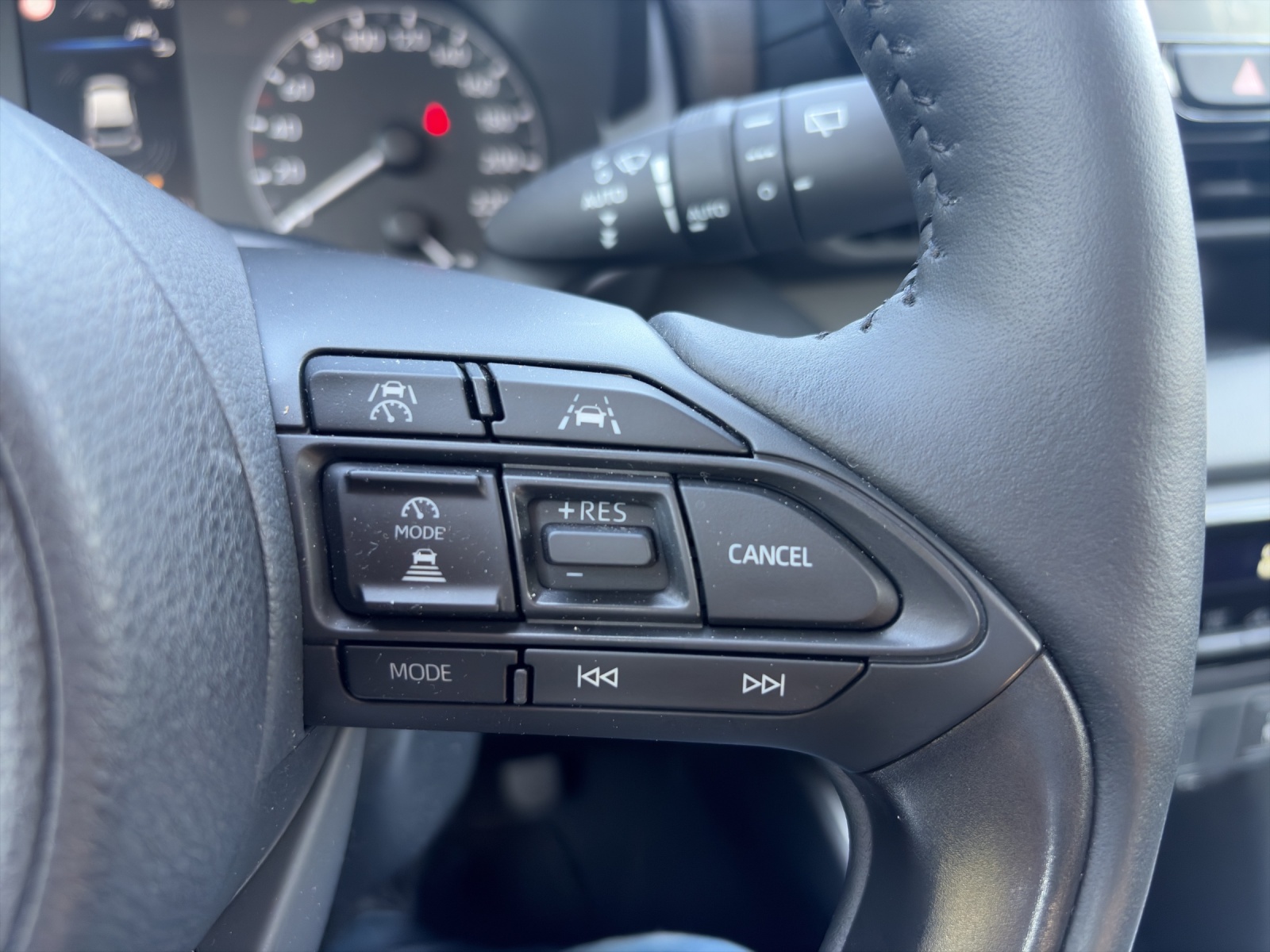 MAZDA 2 Hybrid Exclusive-line-image-8