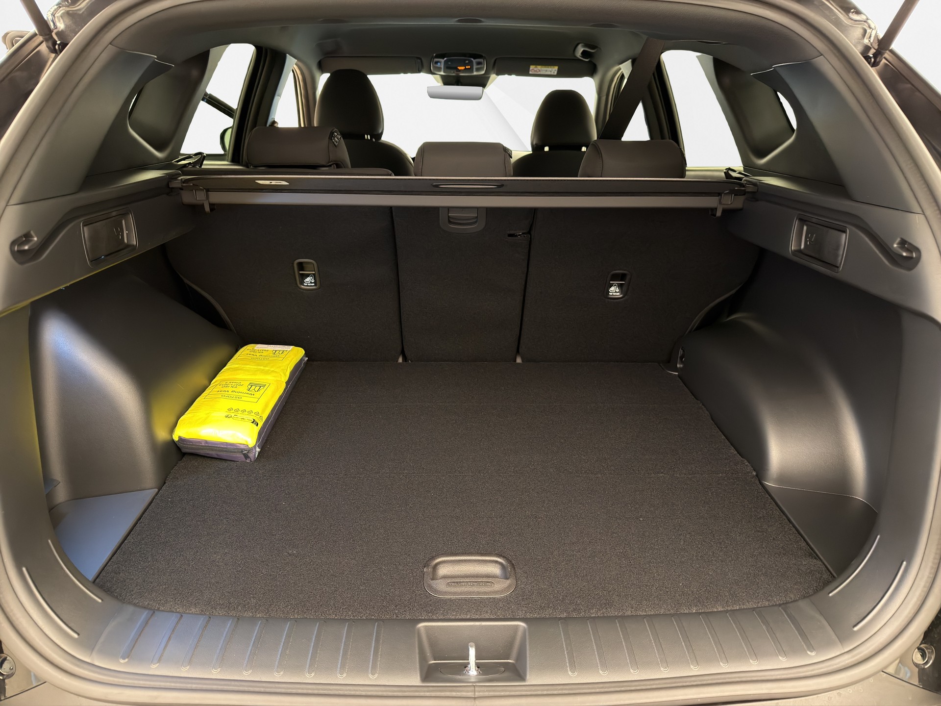 HYUNDAI Tucson 1.6 T-GDi HEV Origo Blacl Line-image-12