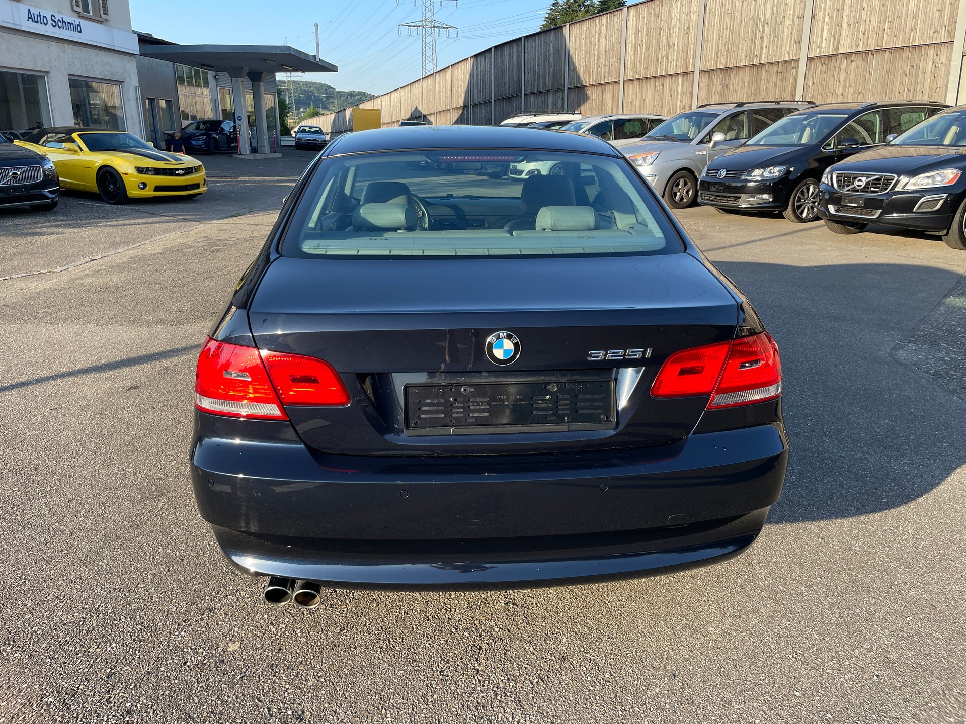 BMW 325i Coupé-image-7