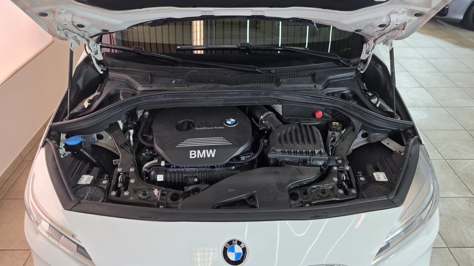 BMW 225i xDrive Active Tourer M Sport Steptronic Top Zustand, Schweizer Fahrzeug, Frisch ab MFK und Frisch ab Service-image-14