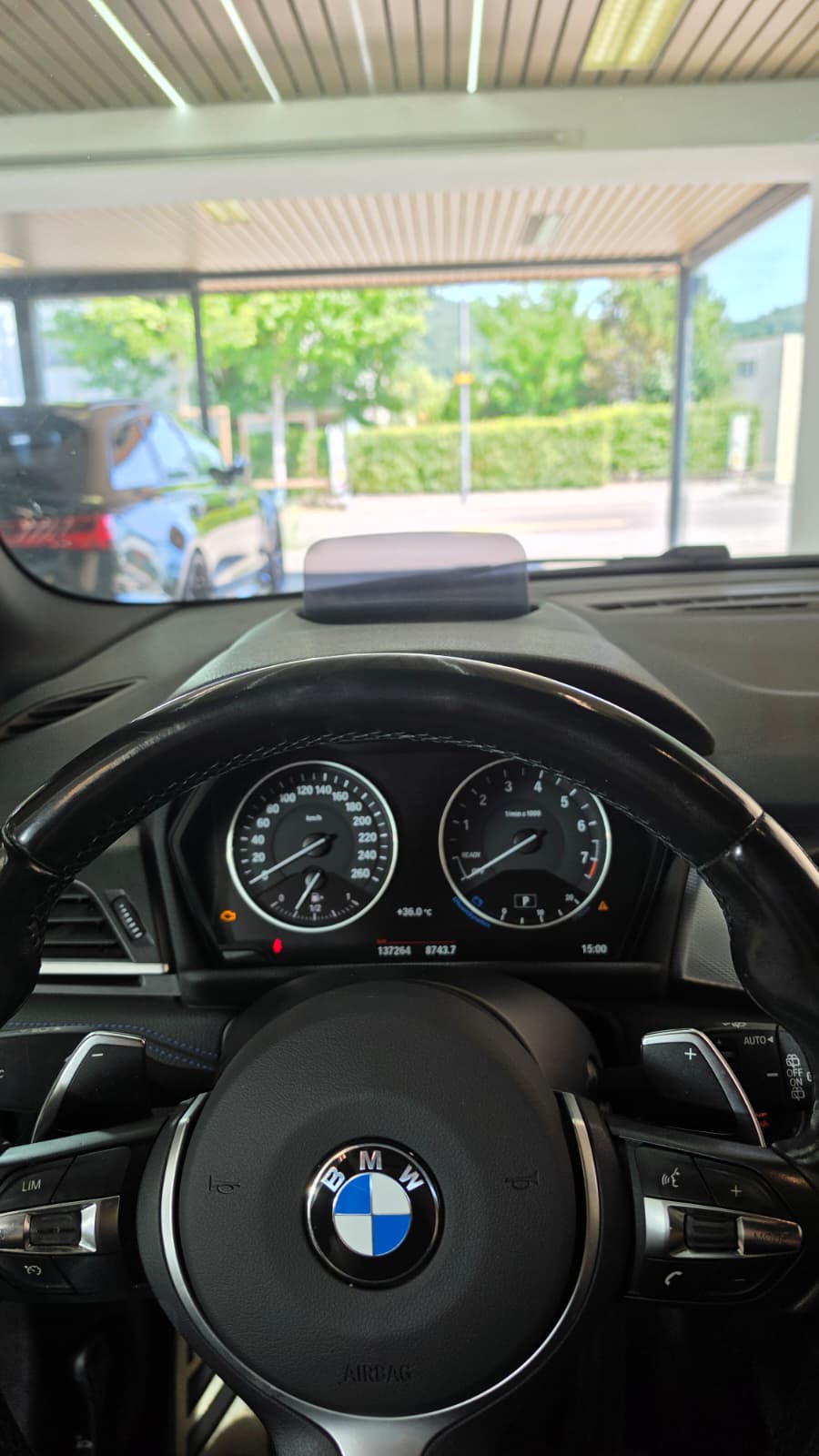 BMW 225i xDrive Active Tourer M Sport Steptronic Top Zustand, Schweizer Fahrzeug, Frisch ab MFK und Frisch ab Service-image-7