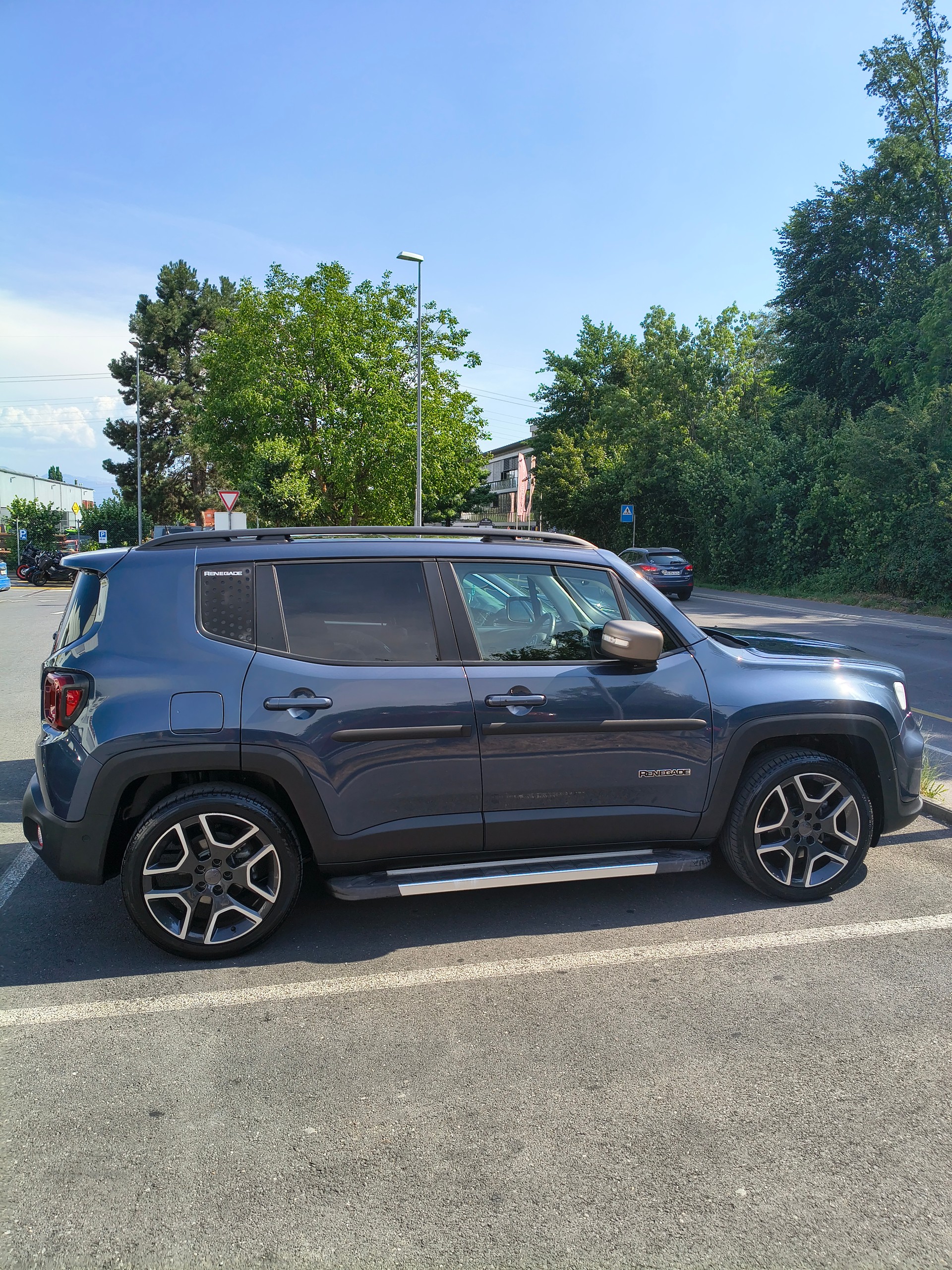 JEEP 1.3 Turbo Limited AWD-image-1