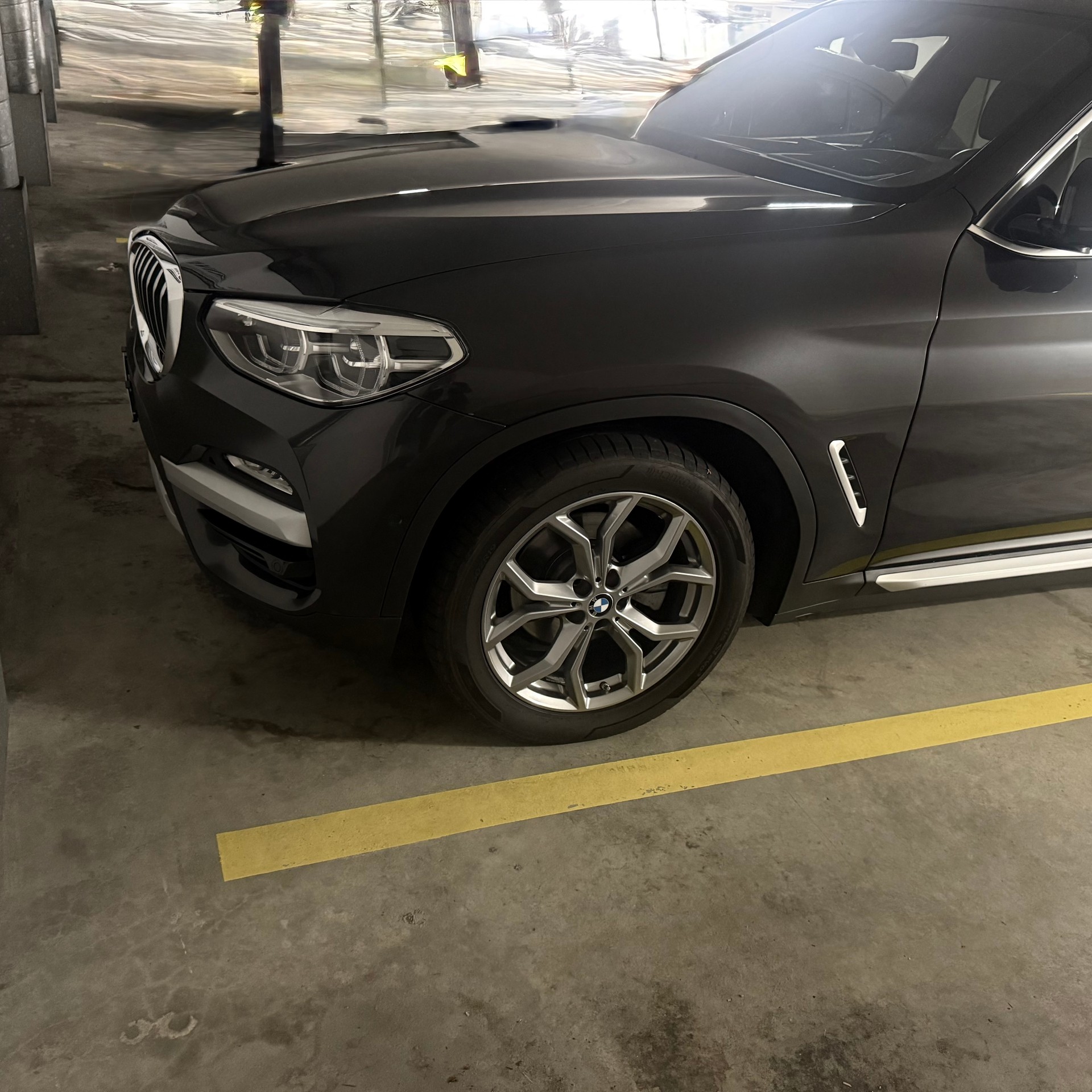 BMW 20d xDrive-image-1