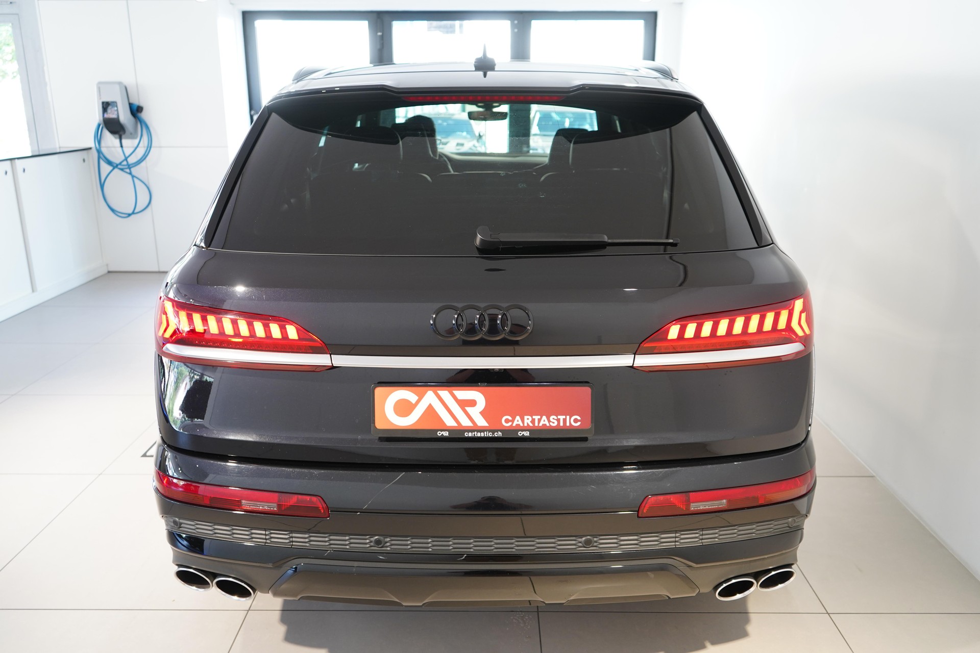 AUDI SQ7 4.0 V8 TFSI quattro T-Tronic-image-3