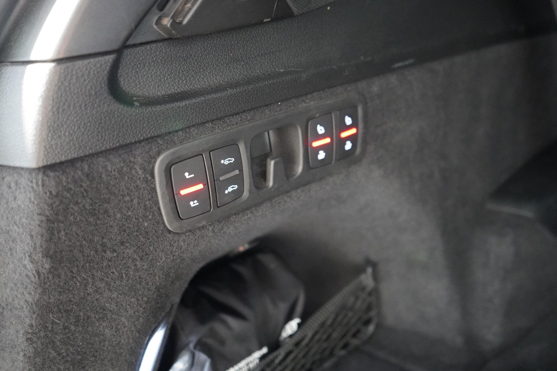 AUDI SQ7 4.0 V8 TFSI quattro T-Tronic-image-20