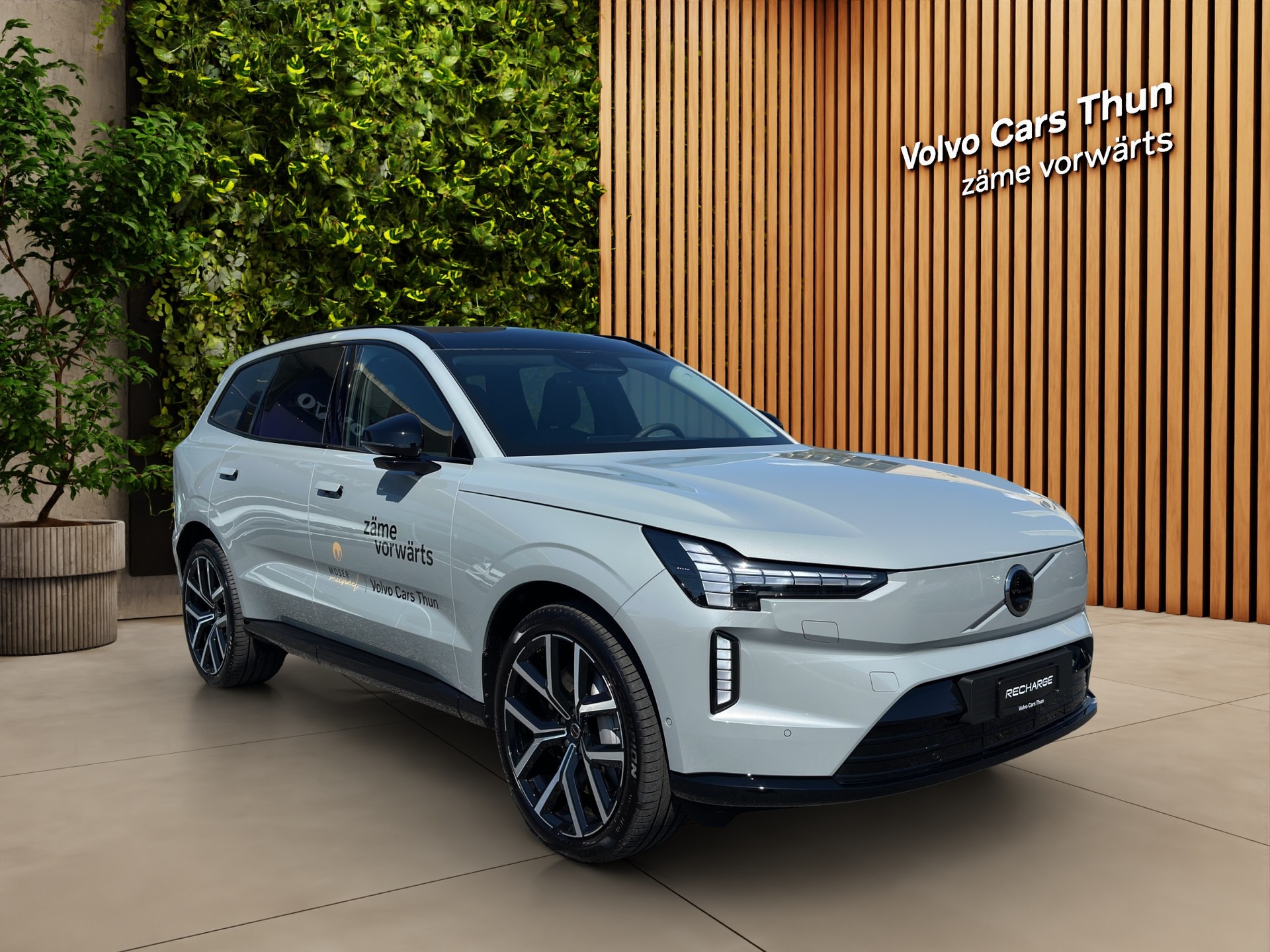 VOLVO EX90 Twin Ultra AWD-showroom-element-2