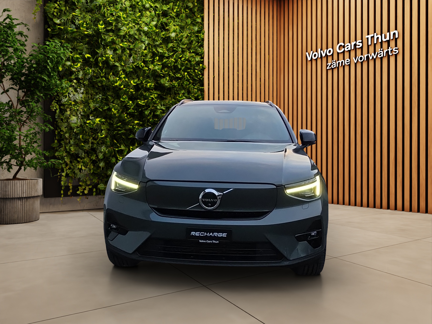 VOLVO EX40 Twin Performance Ultra AWD-image-1