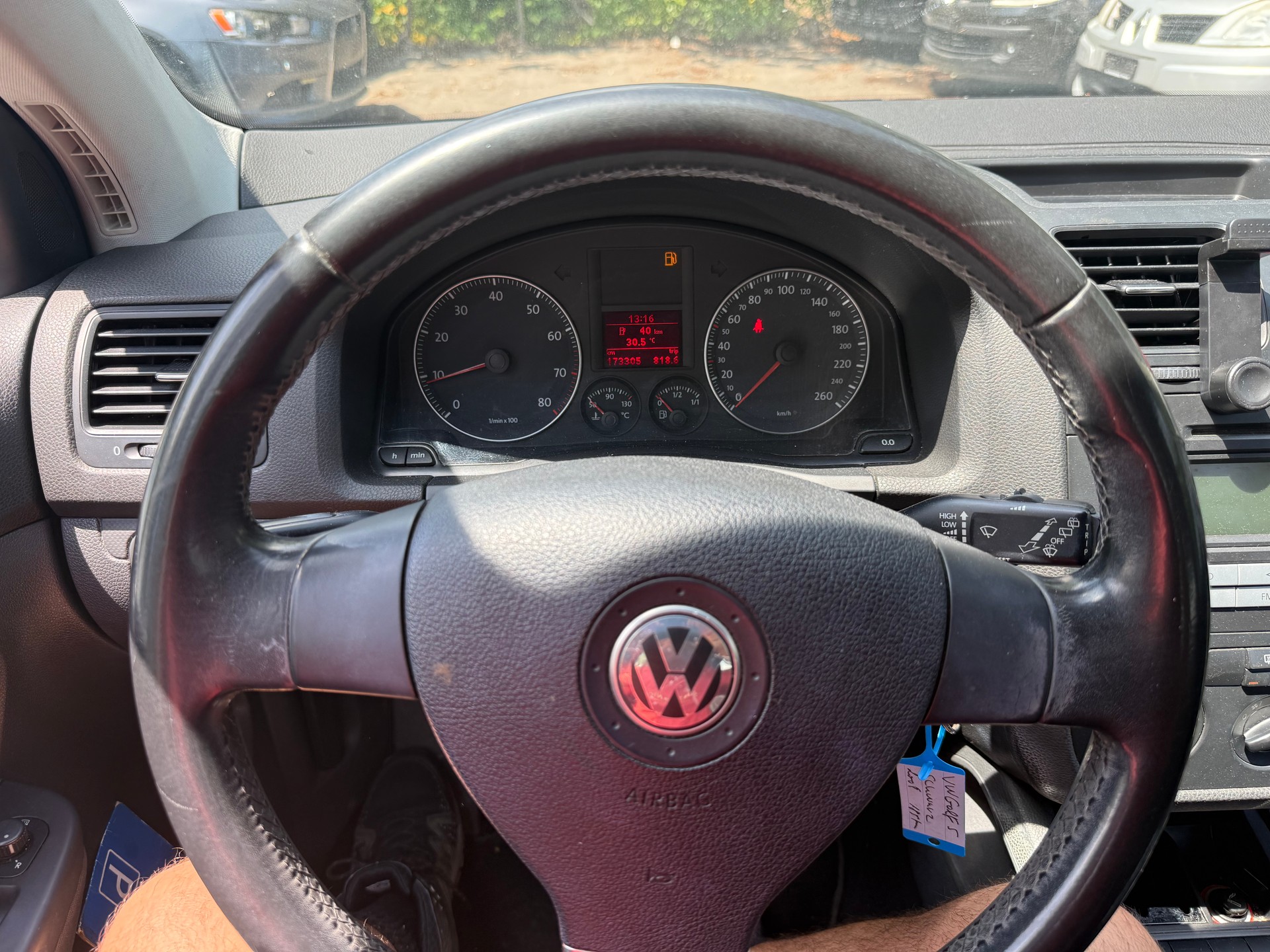 VW Golf 1.4 TSI Trendline-image-11