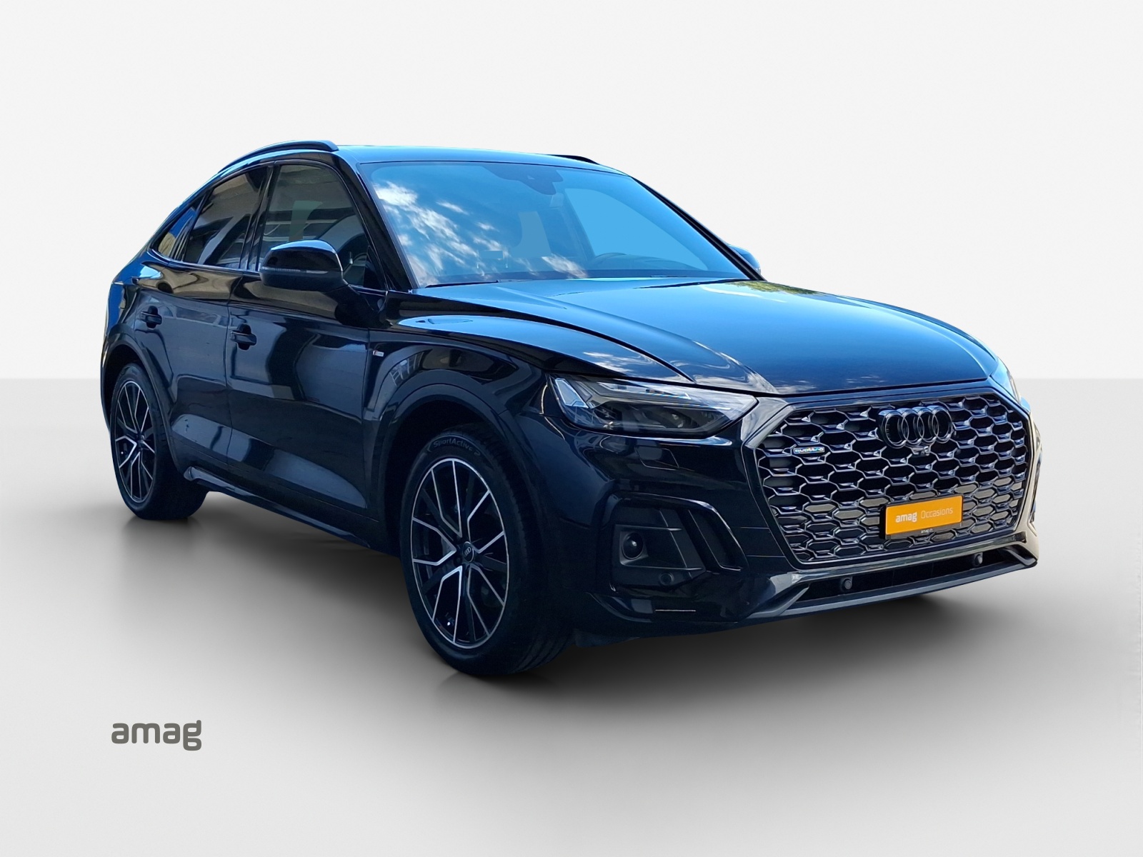 AUDI Q5 Sportback 40 TDI Blackedition quattro S-tronic-image-5