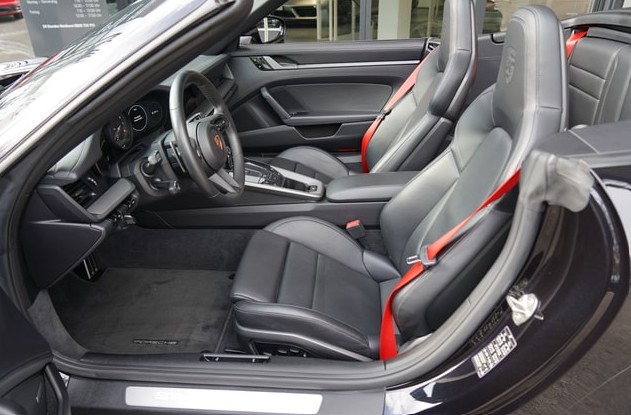 PORSCHE 3.0 Carrera 4S PDK-image-3