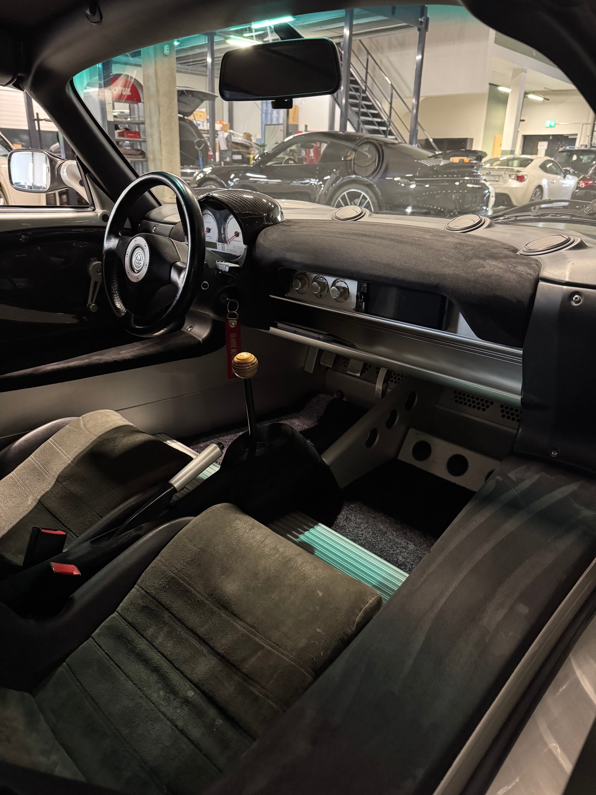 LOTUS Elise S2 1.8-image-8