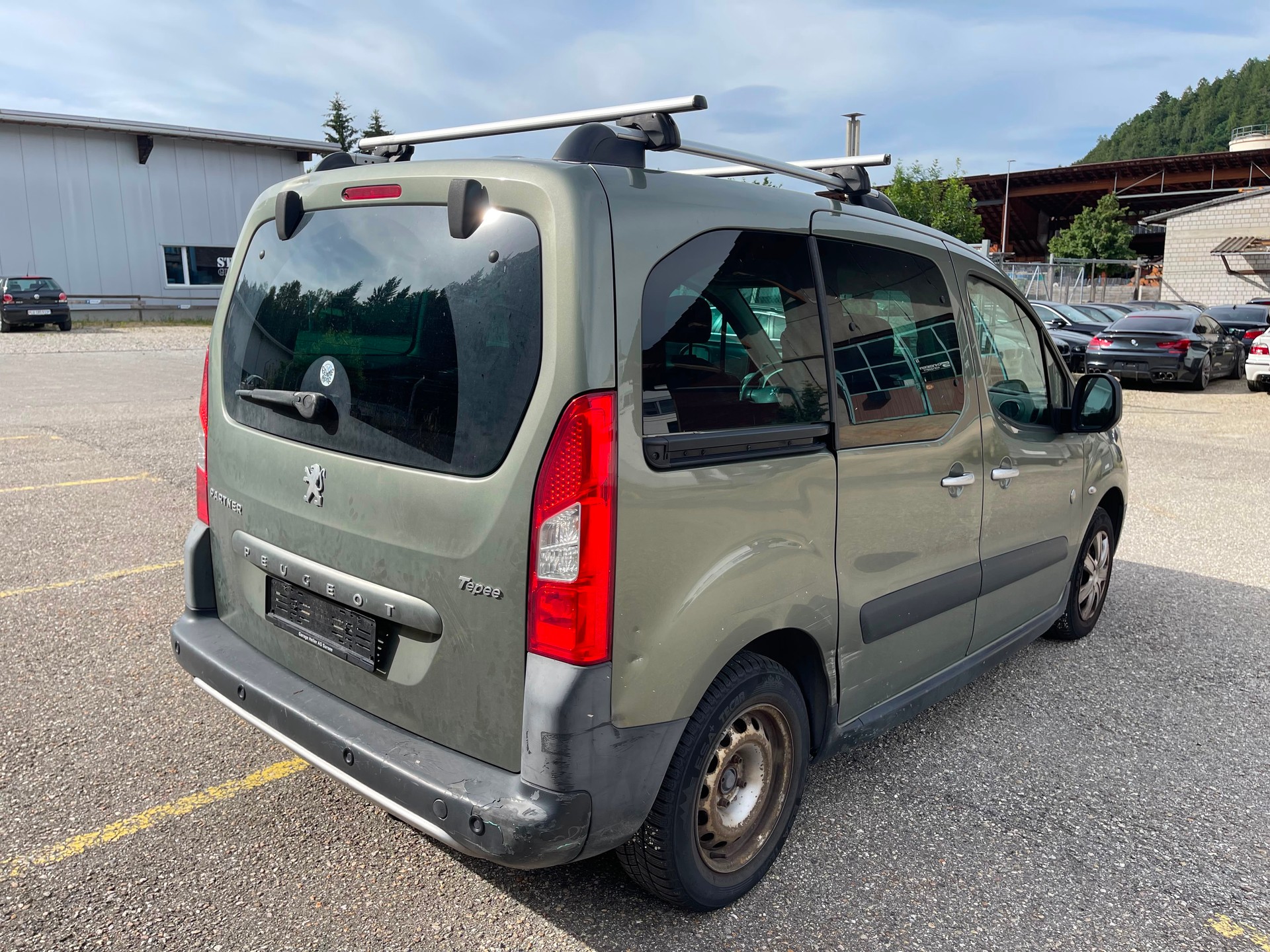 PEUGEOT Partner 1.6 HDI Outdoor-image-3