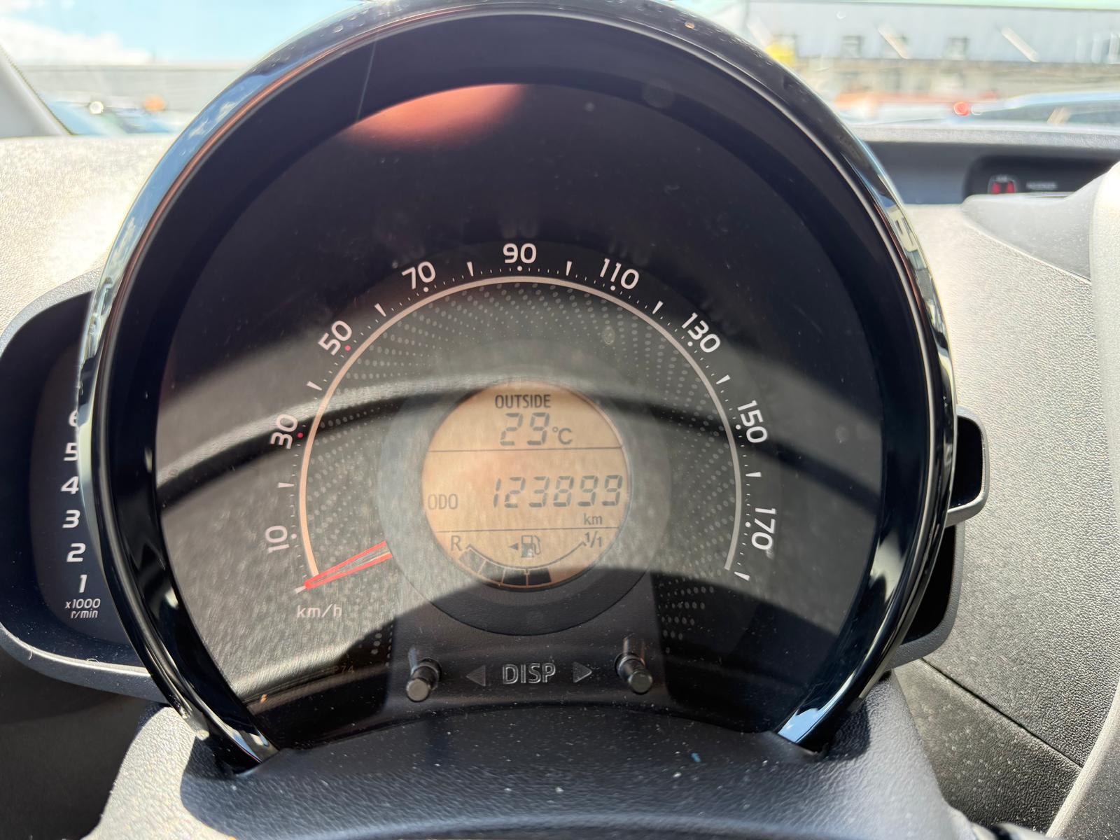 TOYOTA Aygo 1.0 VVT-i Trend-image-8