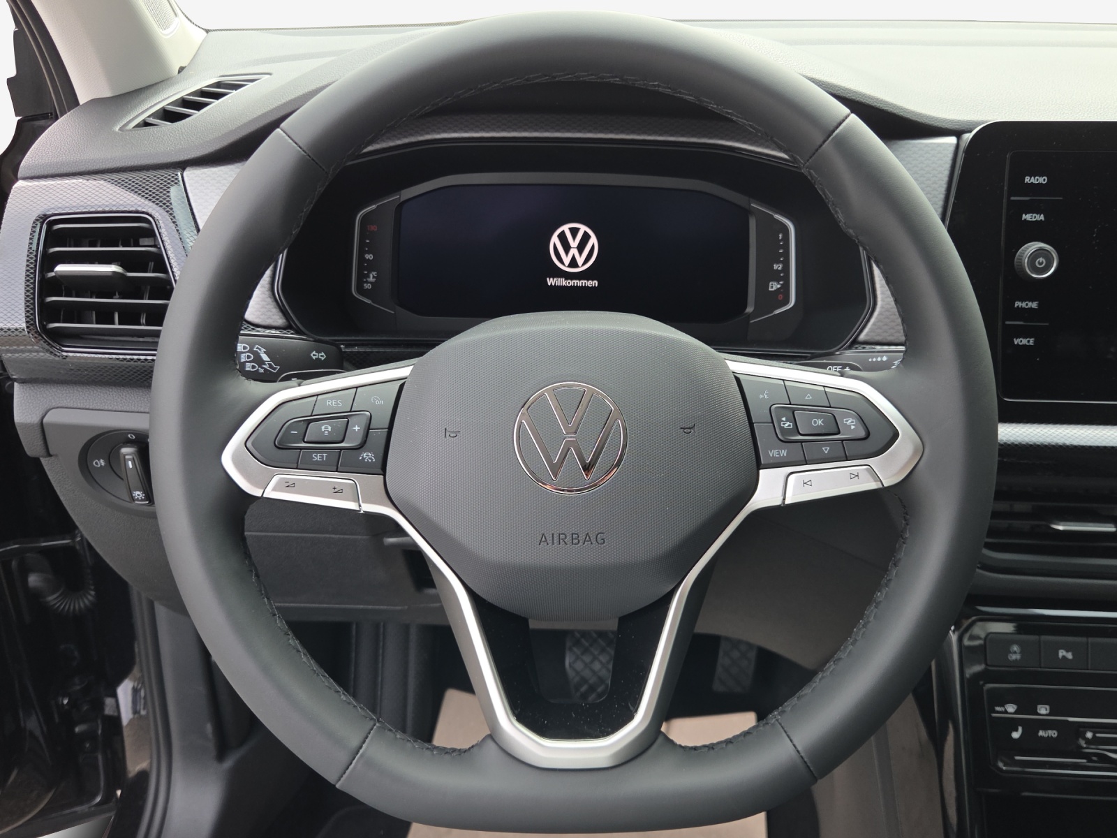 VW T-Cross 1.0 TSI EVO Life DSG-image-24