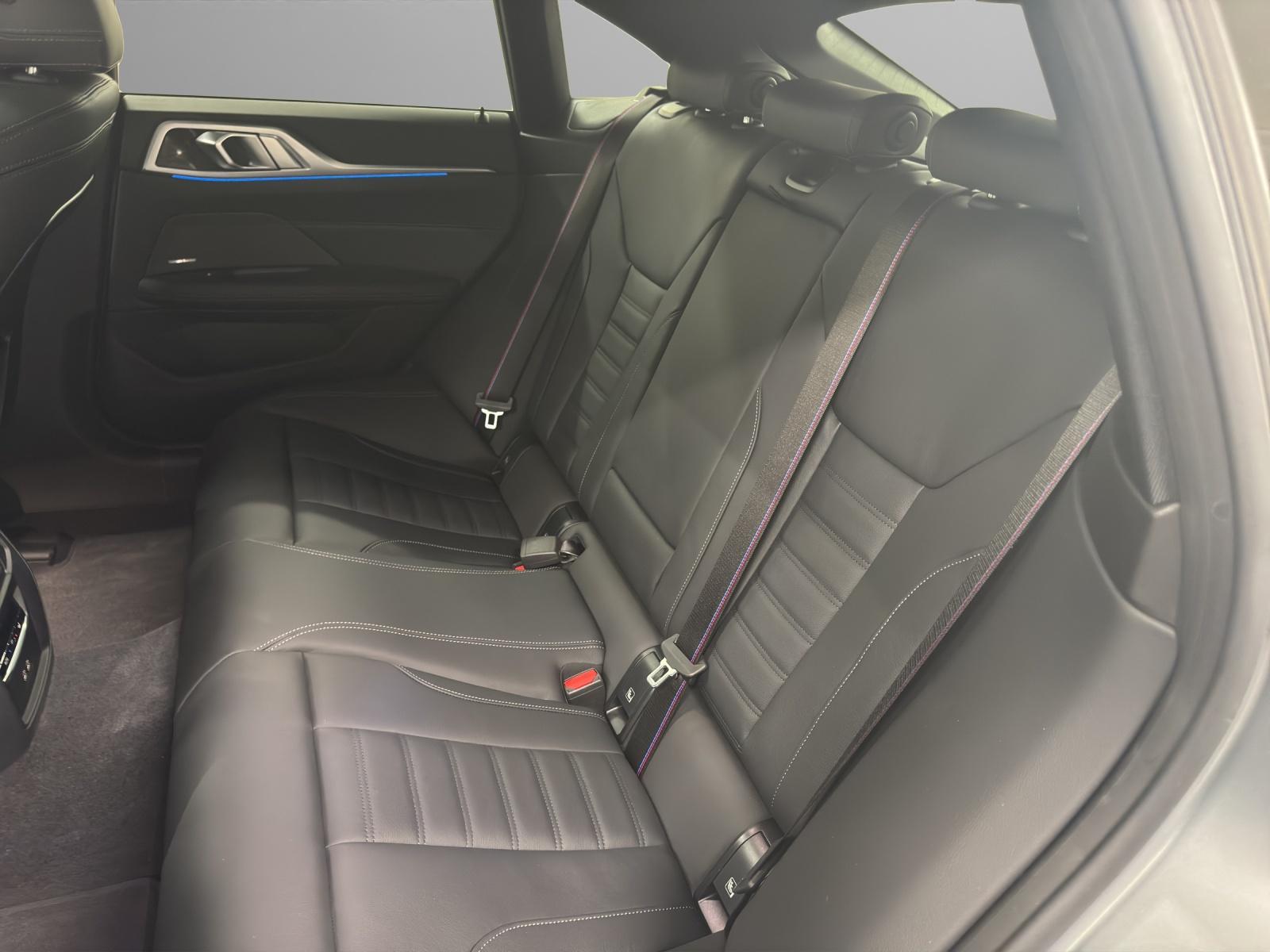 BMW i4 M50-image-13