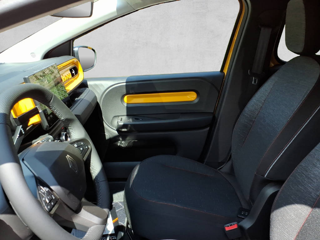 RENAULT Twingo E-Tech Urban Range techno-image-5