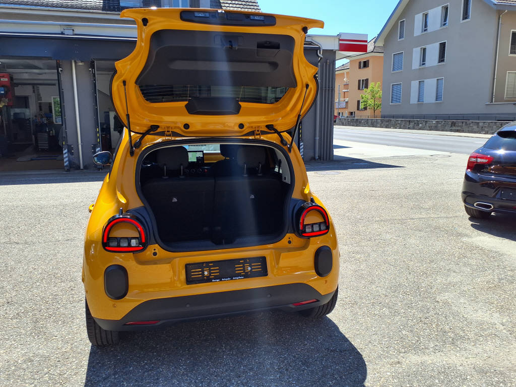 RENAULT Twingo E-Tech Urban Range techno-image-9