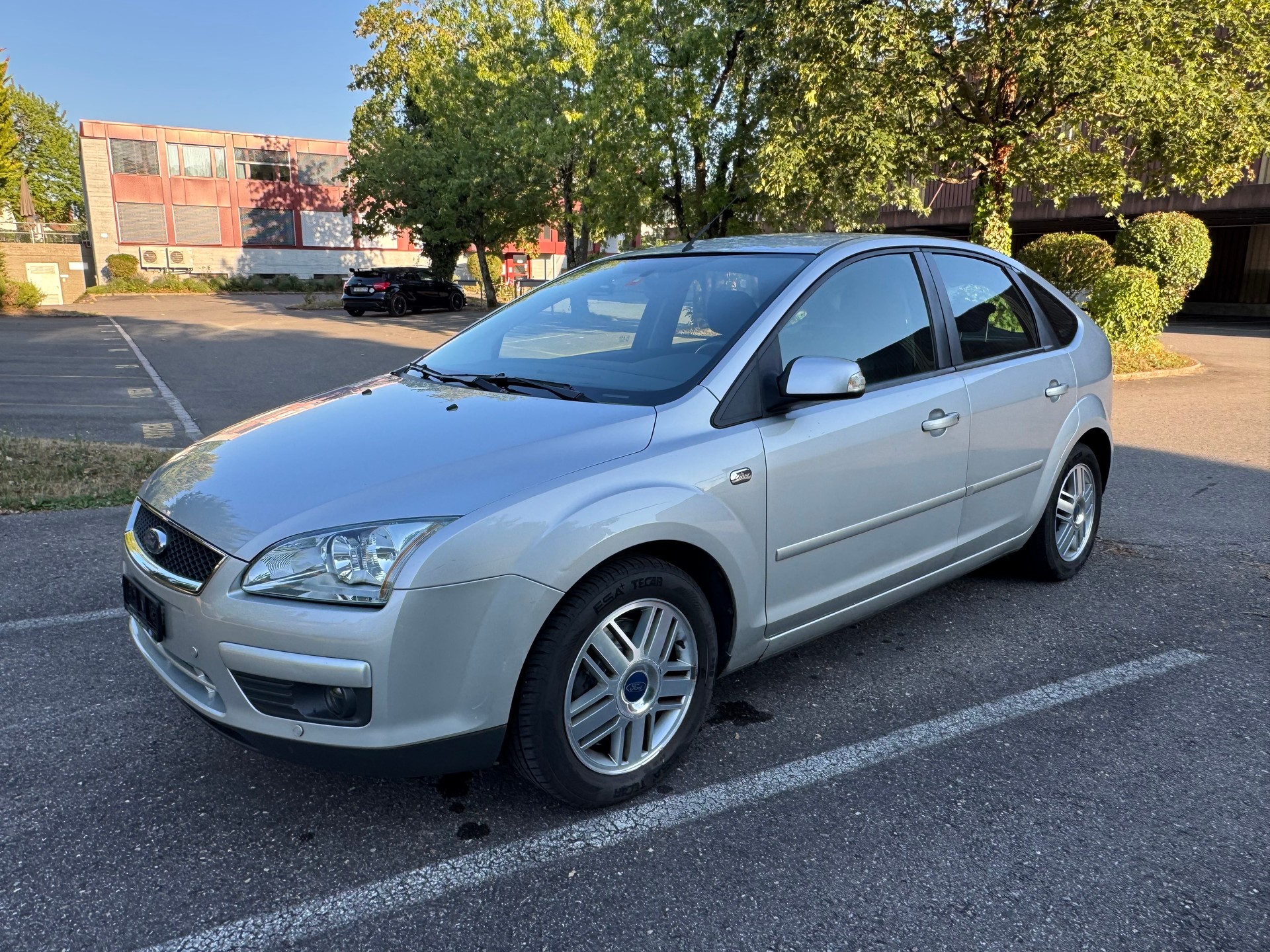 FORD Focus 2.0i Carving-image-0