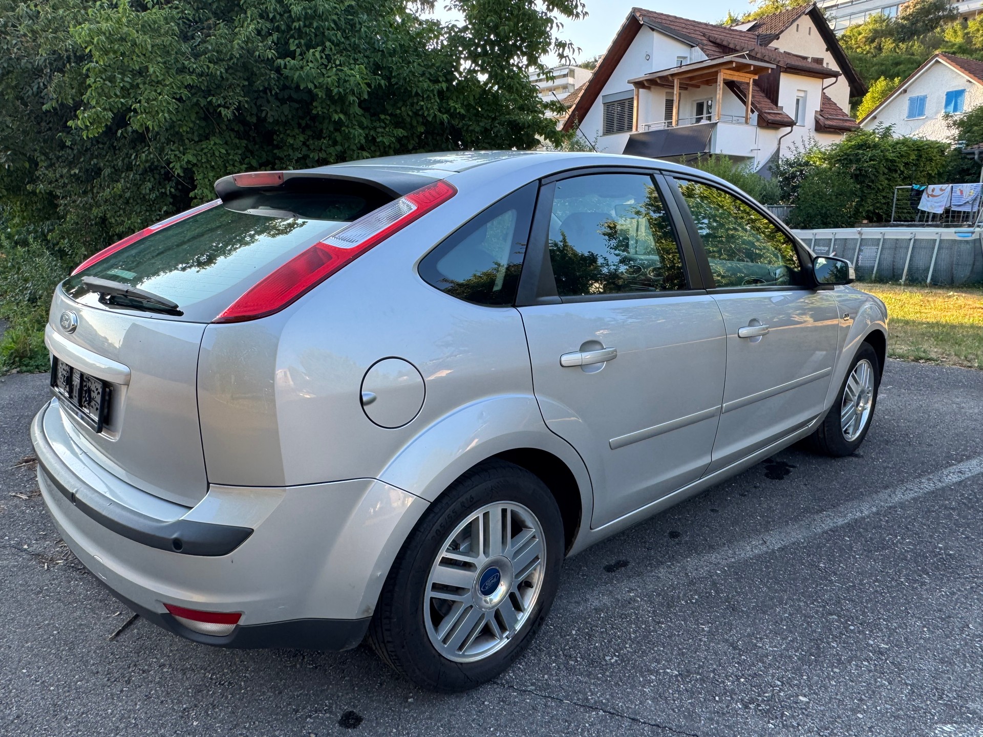 FORD Focus 2.0i Carving-image-3