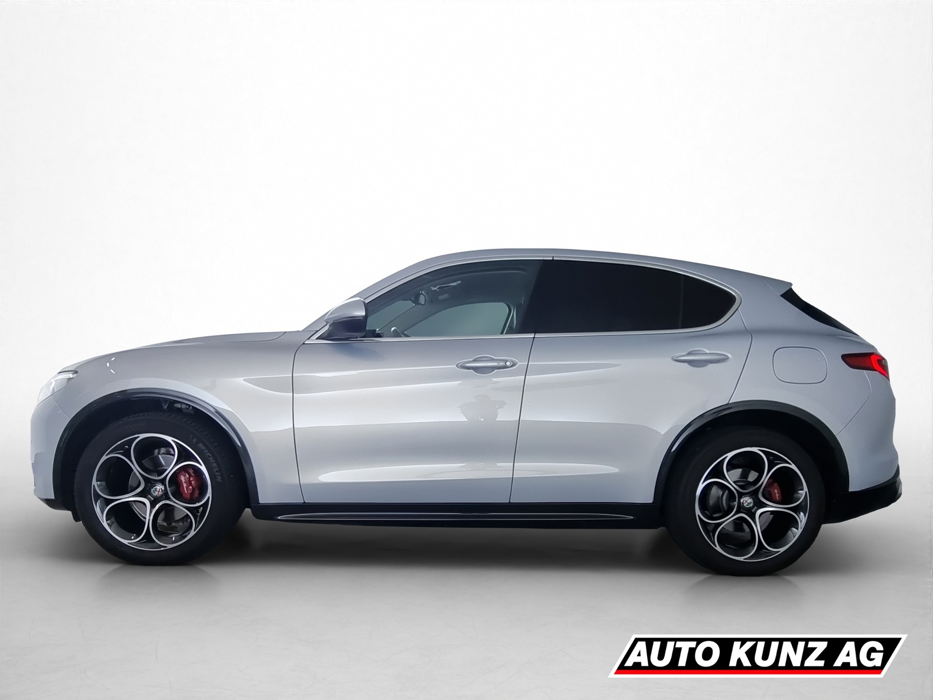 ALFA ROMEO Stelvio 2.0 Q4 280 Super-showroom-element-2
