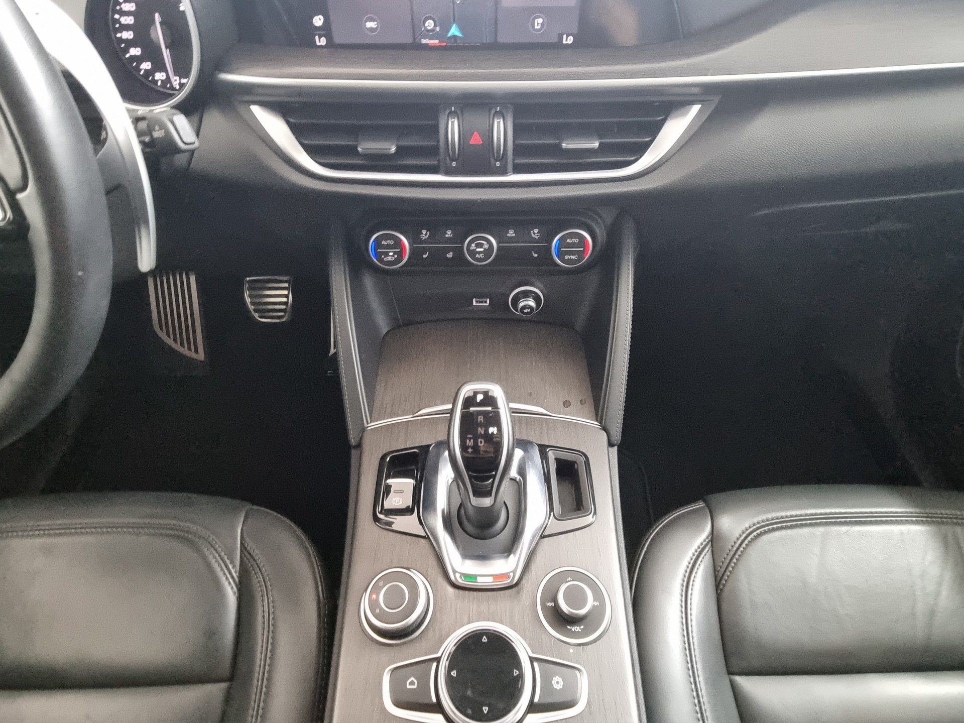 ALFA ROMEO Stelvio 2.0 Q4 280 Super-image-9