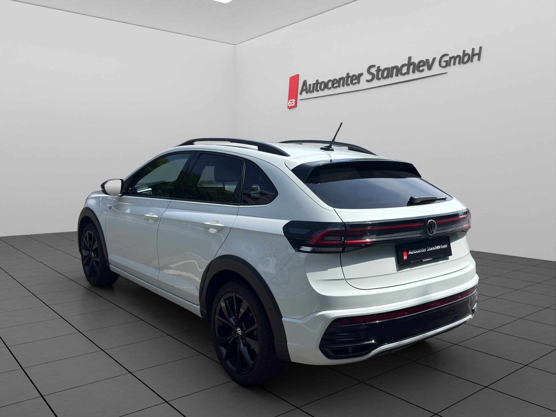 VW Taigo 1.5 TSI R-Line DSG-image-3