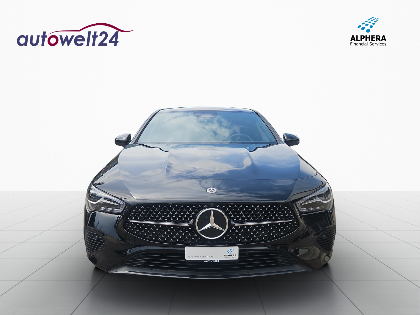 MERCEDES-BENZ CLA Shooting Brake 200 7G-DCT-showroom-element-1