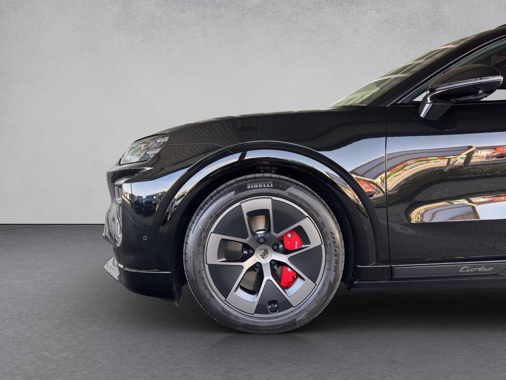 PORSCHE Cayenne Electric Turbo-image-14