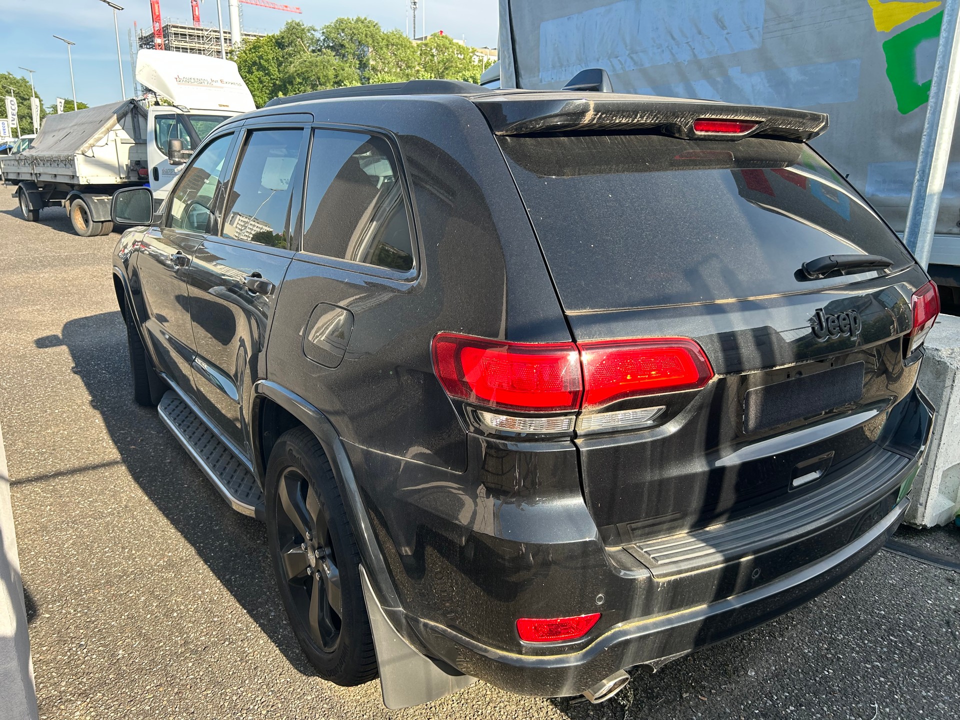 JEEP Grand Cherokee 3.0 CRD 75th Anniversary Automatic-image-2