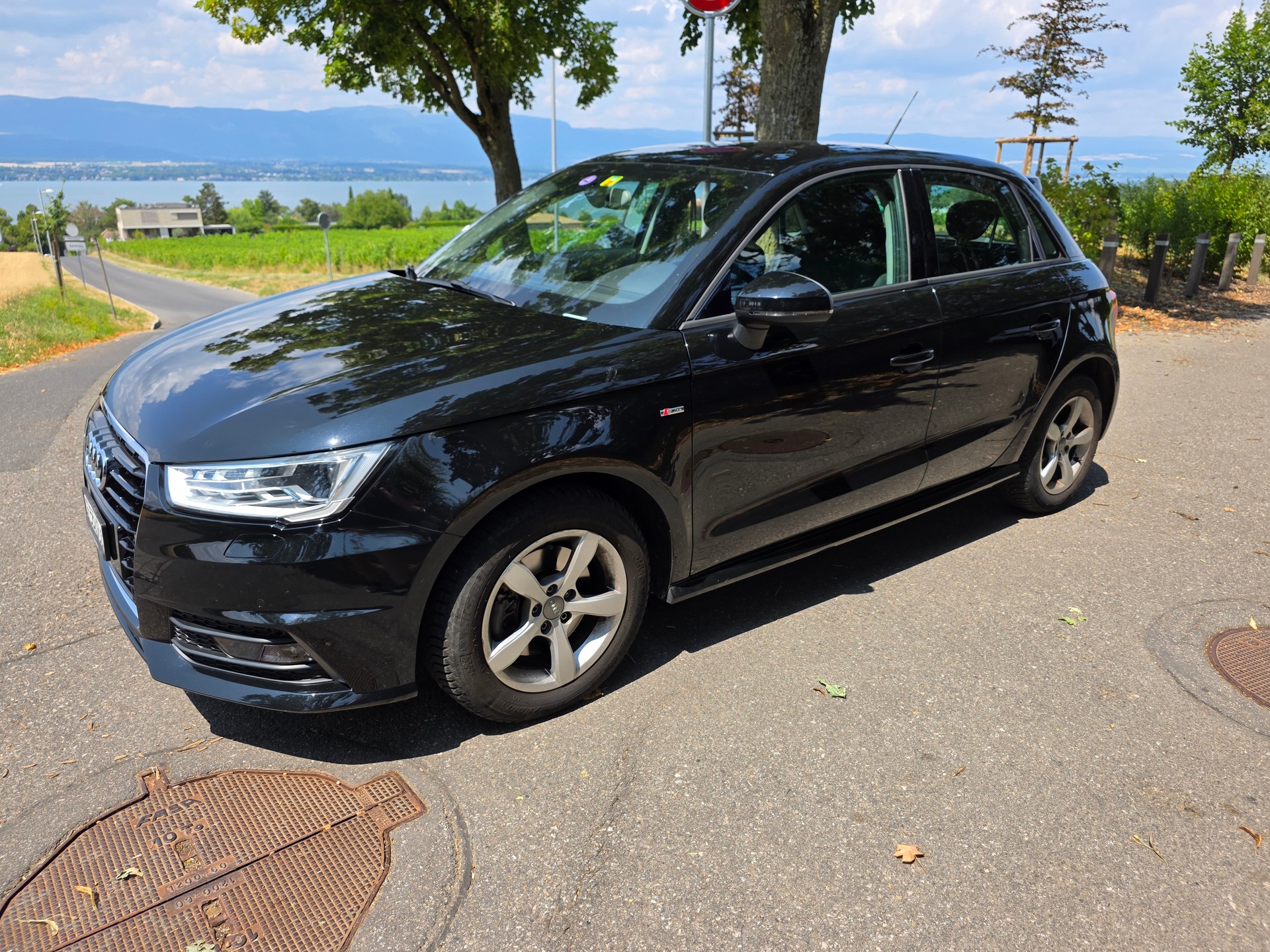 AUDI 1.4 TFSI COD Sport S-Tronic-image-2