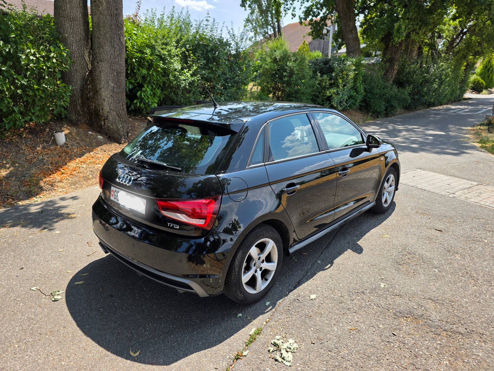 AUDI 1.4 TFSI COD Sport S-Tronic-image-0