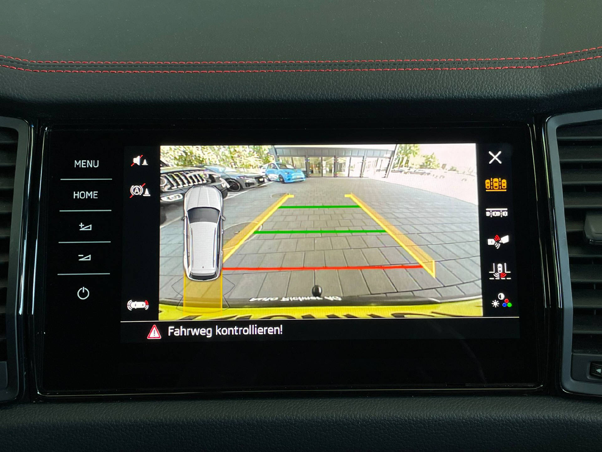 SKODA Kodiaq 2.0 TSI RS DSG-image-10