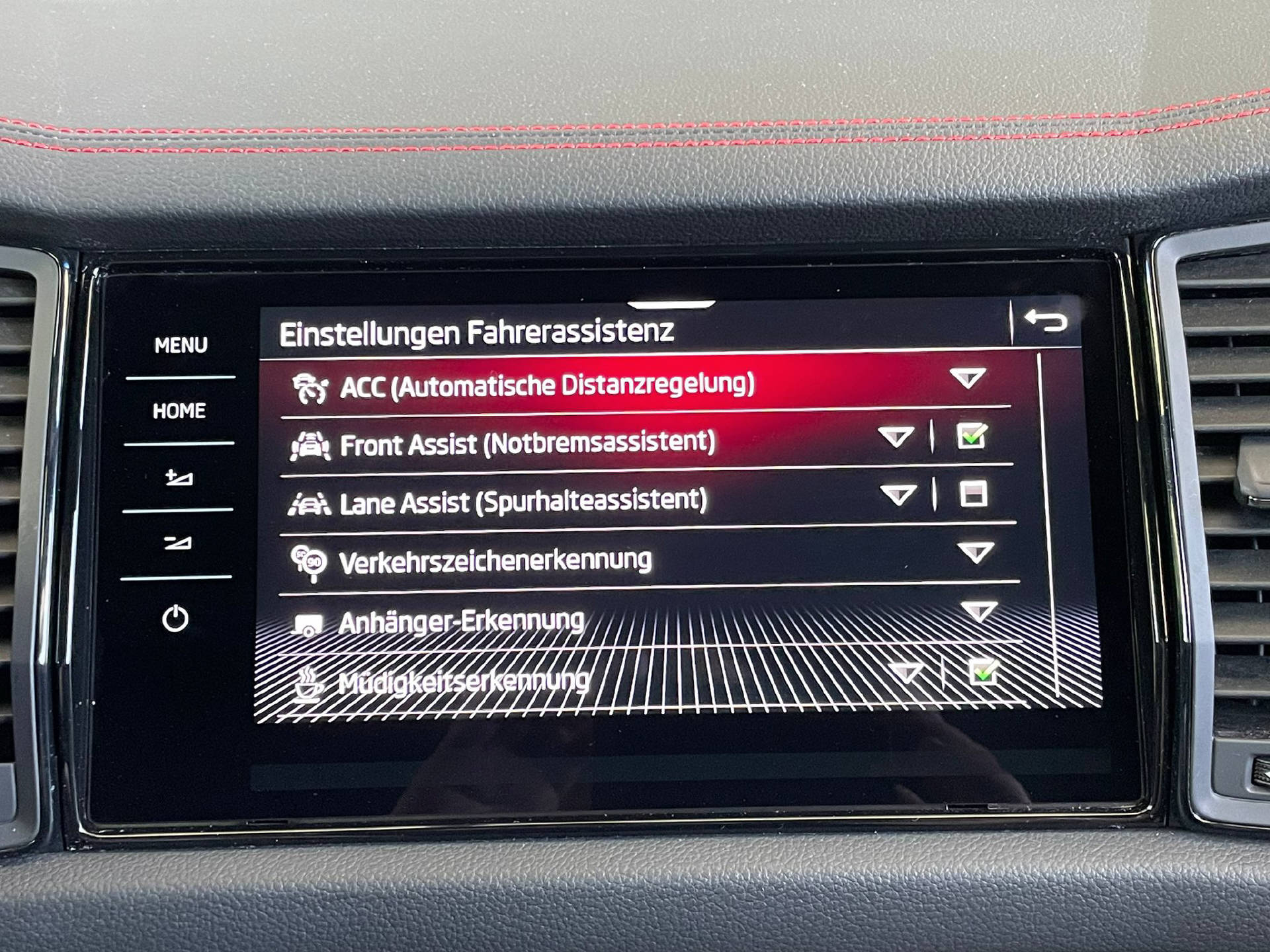 SKODA Kodiaq 2.0 TSI RS DSG-image-12