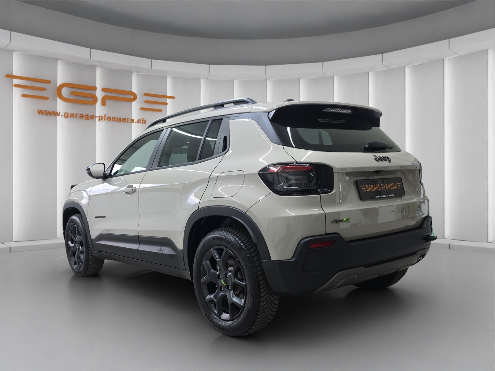 JEEP Avenger 1.2 MHEV Upland 4xe-image-4