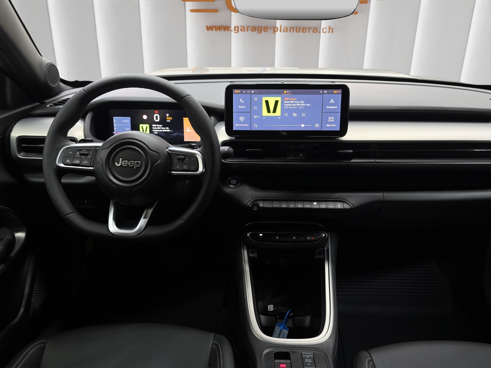 JEEP Avenger 1.2 MHEV Upland 4xe-image-8
