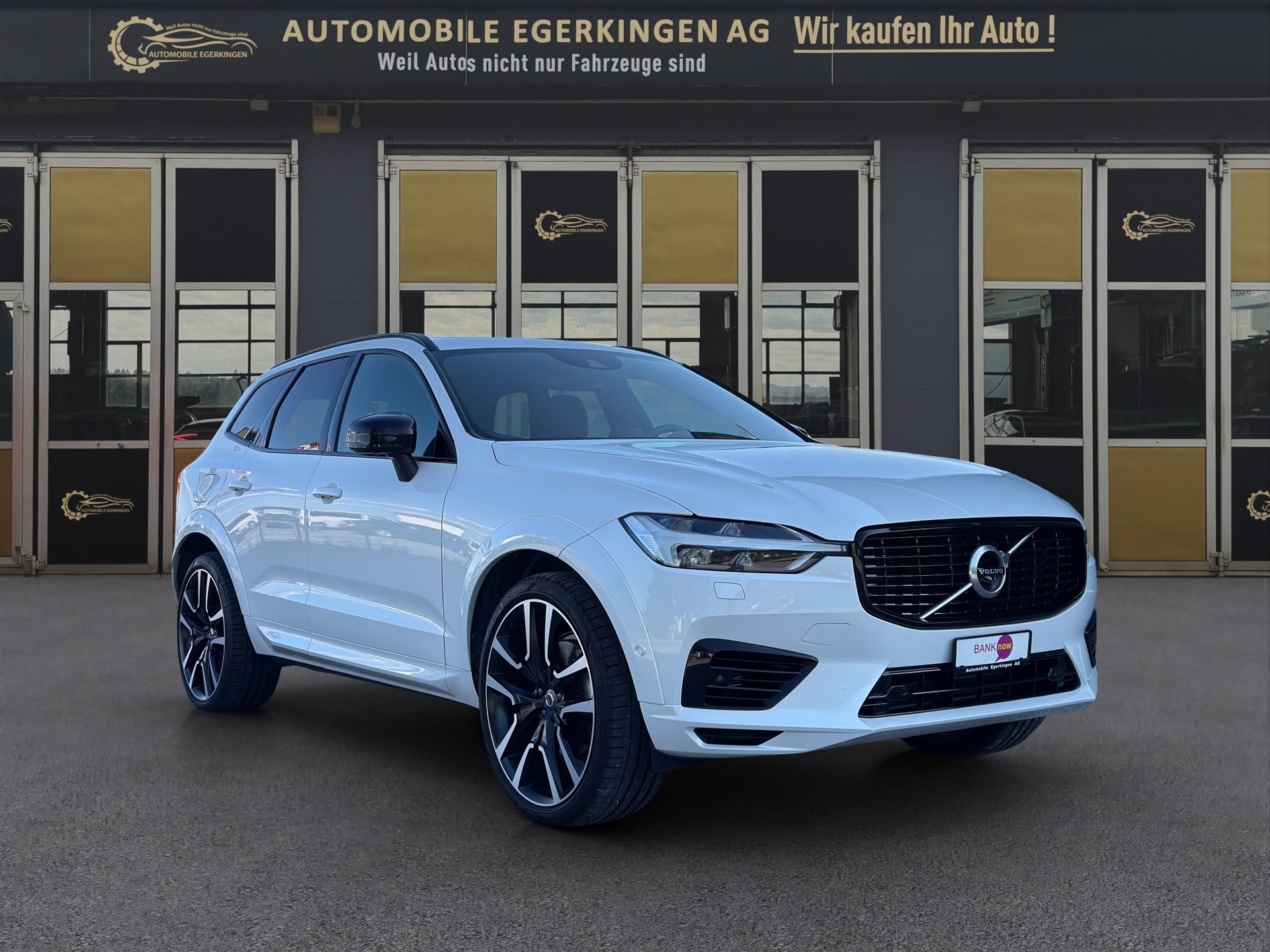 VOLVO XC60 2.0 T8 TE R-Design eAWD-image-2