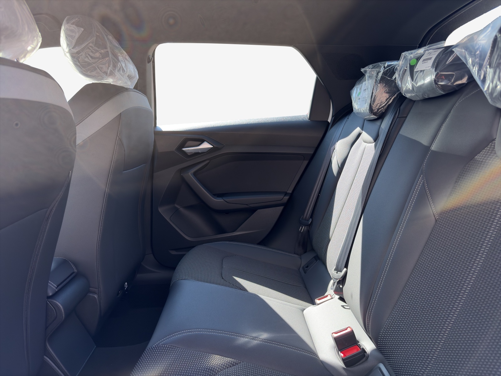 AUDI A1 Sportback 30 TFSI Attraction S-tronic-image-11