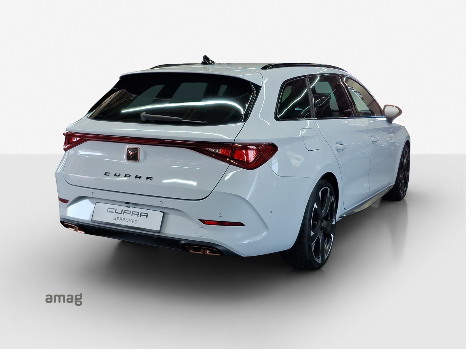 CUPRA LEON ST 1.4 e-HYBRID pHEV DSG-image-4