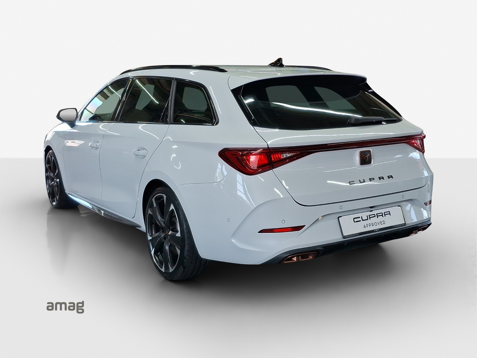 CUPRA LEON ST 1.4 e-HYBRID pHEV DSG-image-3