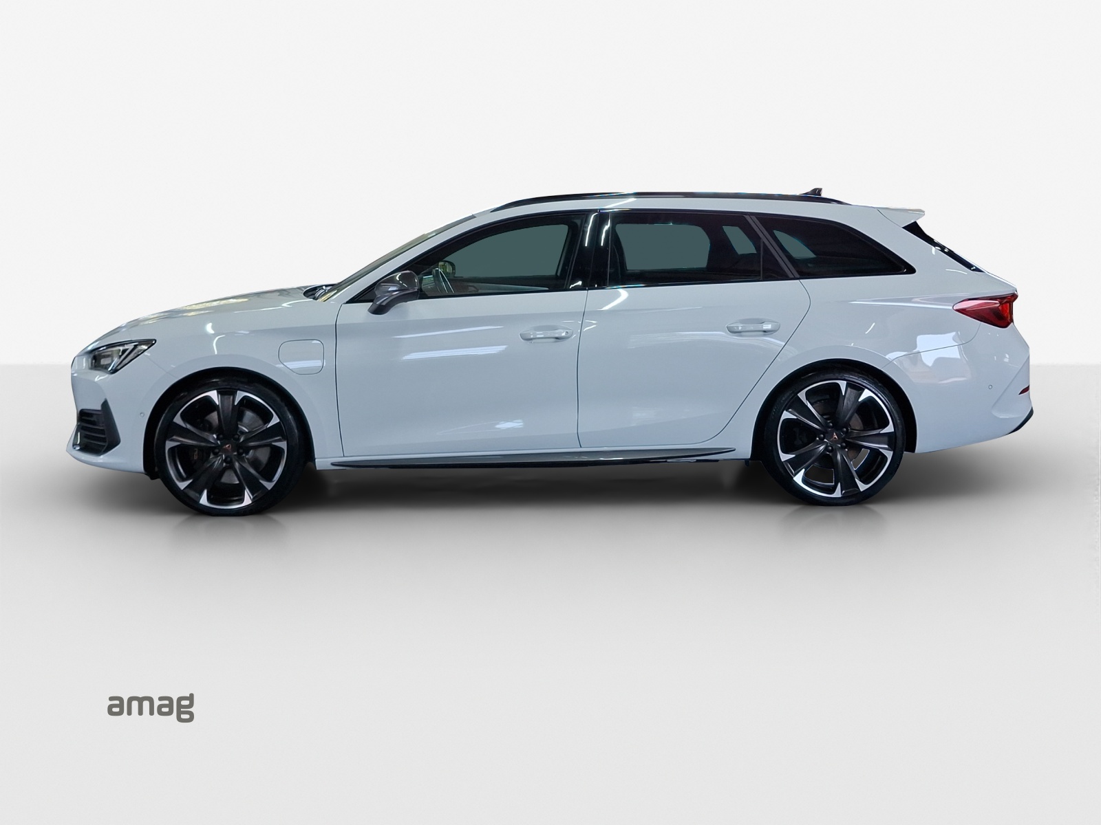 CUPRA LEON ST 1.4 e-HYBRID pHEV DSG-image-1
